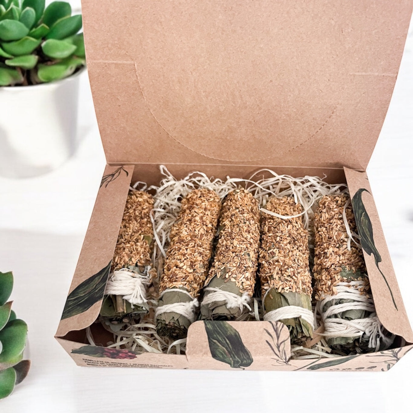 Sagrada Madre - Palo Santo Smudge Sticks Box 5 Pack