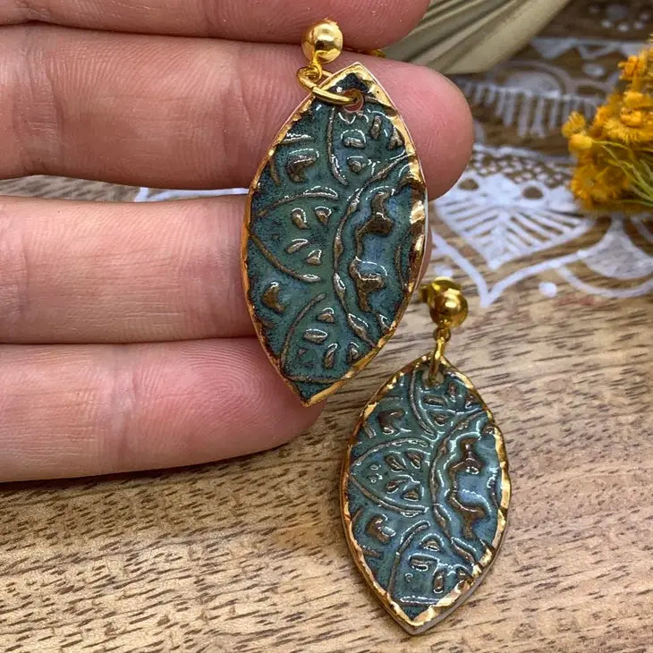 Elliana - Porcelain Earrings with Gold