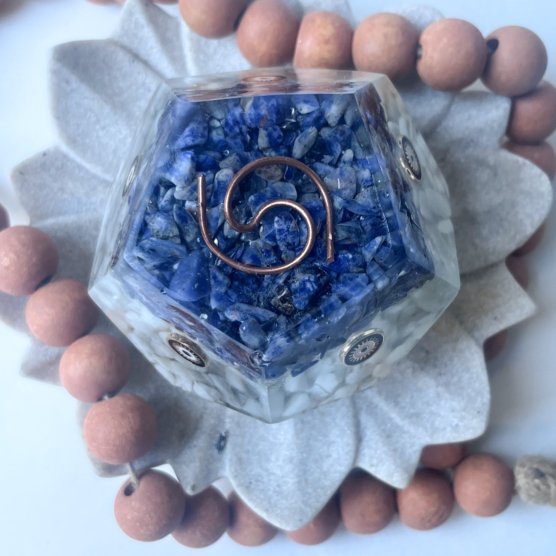 Polygon Orgonite Shape - Sodalite & White Quartz