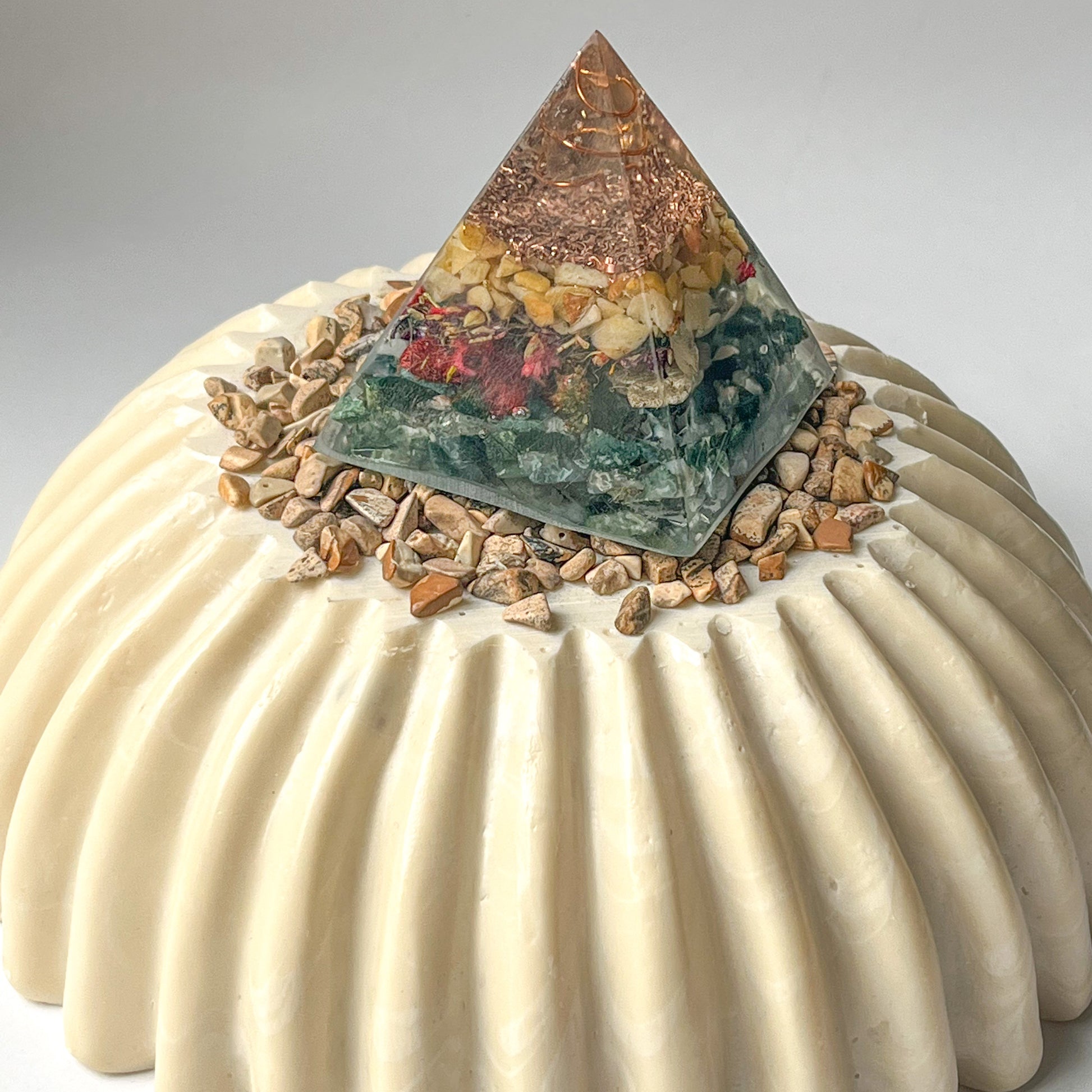 Small Orgonite Pyramid 7.5cm in Height - Aventurine & Moss Agate