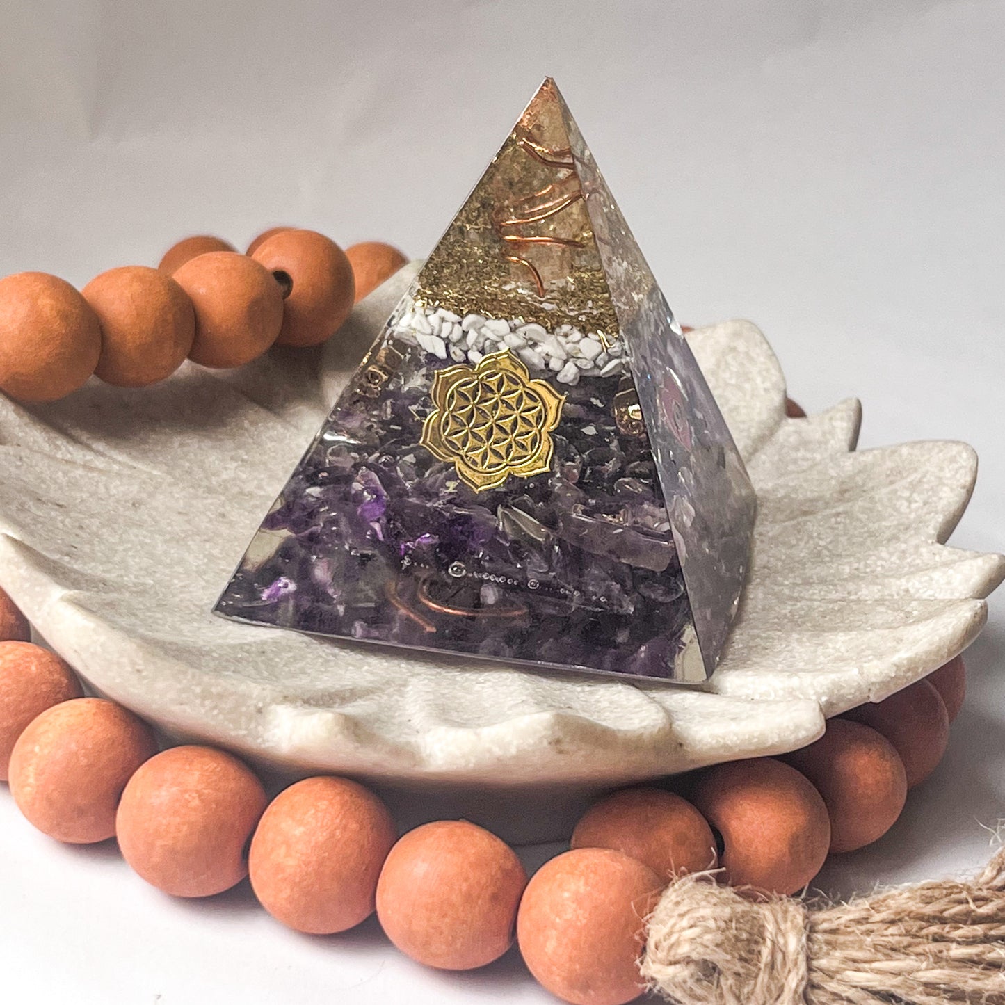 Small Orgonite Pyramid 7.5cm Height - Amethyst & Howlite