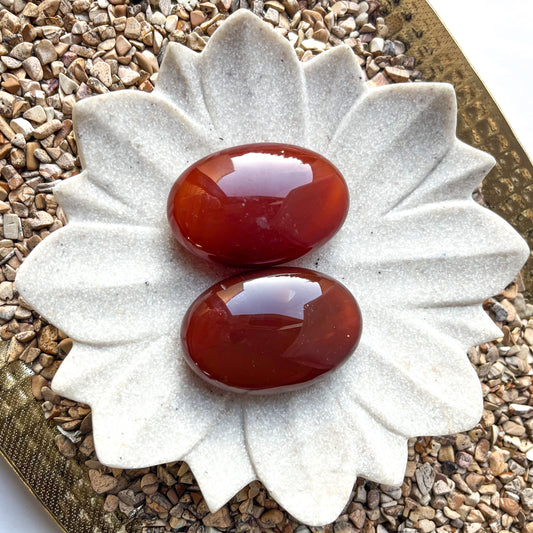 Polished Crystal - Carnelian Palm Stone