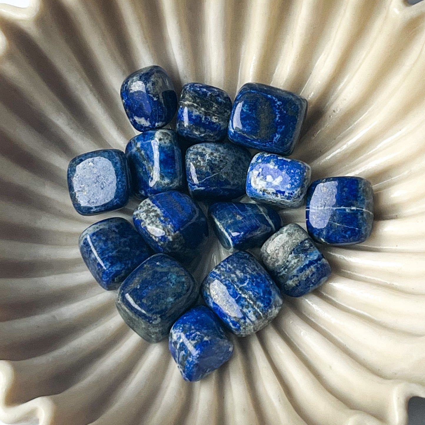 Crystal Tumble Stones - Lapis Lazuli